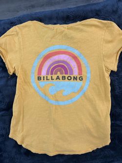 Girl billabong t shirt