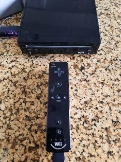 Nintendo Wii Console Bundle (Black Edition with Wii Remote Plus & Nunchuck)