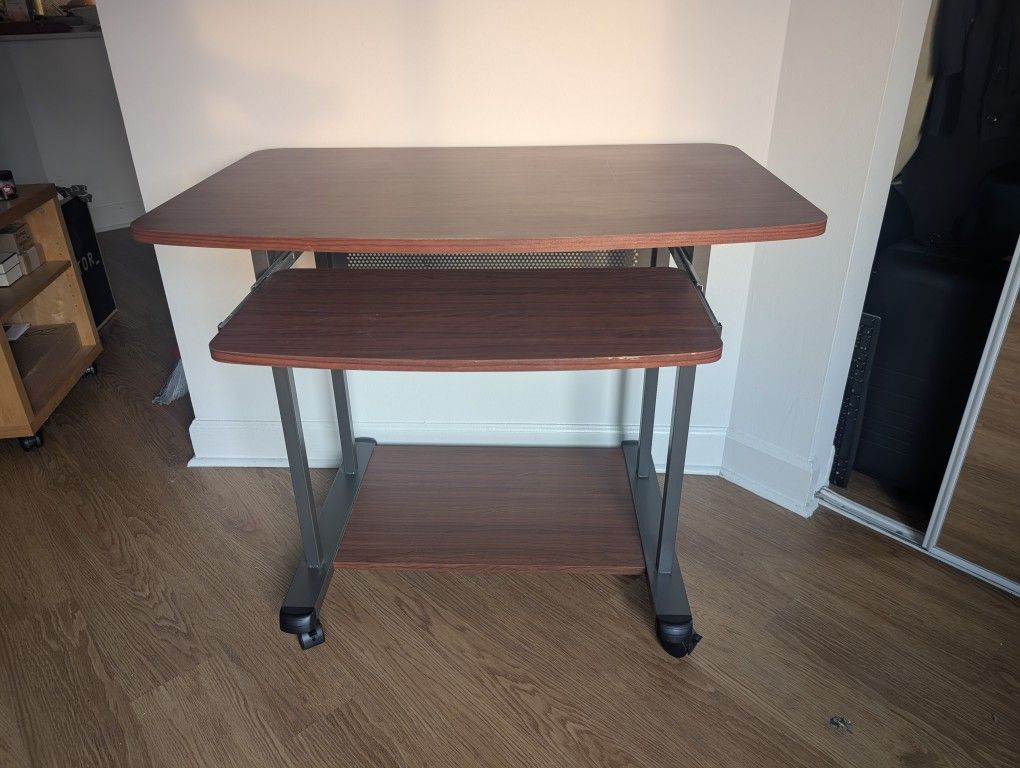 Rolling Computer Desk