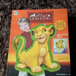 2003 Hasbro MB Puzzle Disney's The lion king Kid size puzzle 30 Pieces NOS
