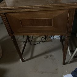 Sewing Machine Mint $50