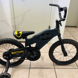 Batman - DC Comics 16in Boys Bike