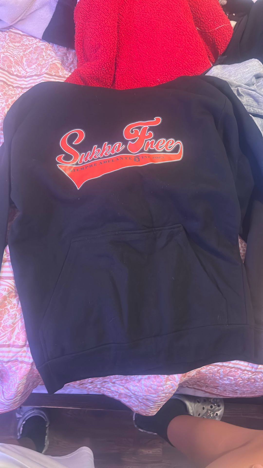 Sukka Free, Hoodie Black