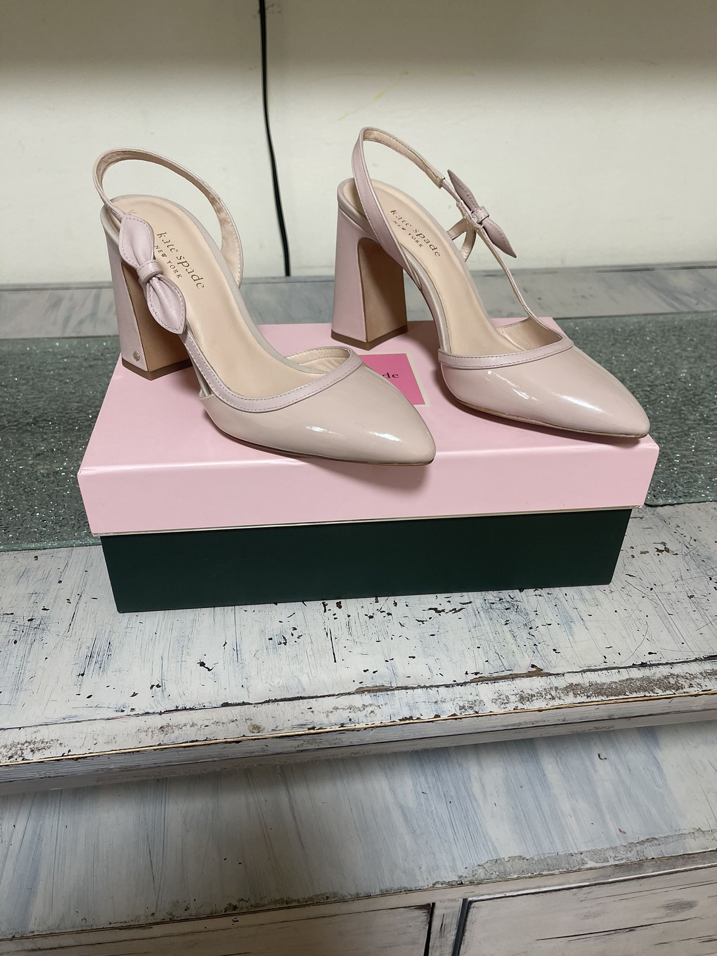 Kate Spade Adelaide Pumps