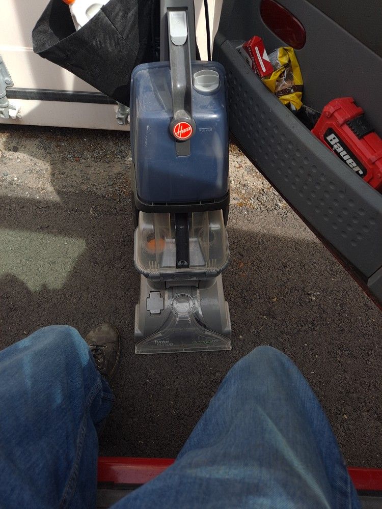 Carpet Cleaner