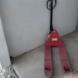 Pallet jack