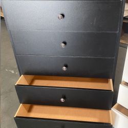 5 Drawer Dresser 