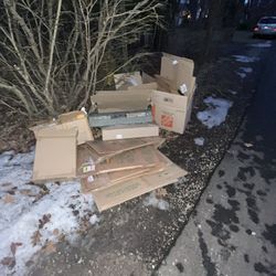 Free Moving Boxes 