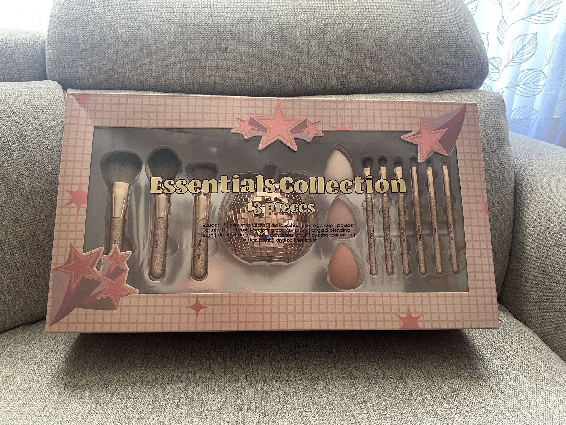 13 PIECE ESSENTIAL COLLECTION