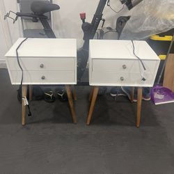 night table free color white painted. are in good condition