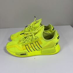 Adidas NMD R1 V2 – Size 10 - Sneakers