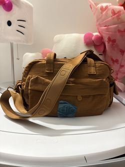 Purse color brown