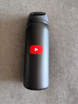 Owala FreeSip Water Bottle – YouTube Logo – Black - New 32oz