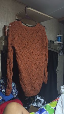 Mossimo long sleeve sweater