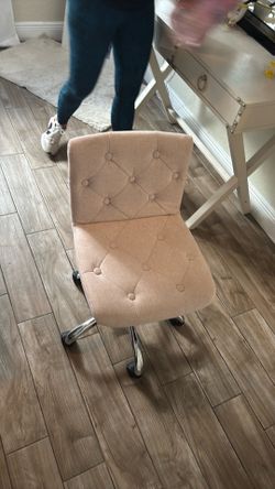 pink chair