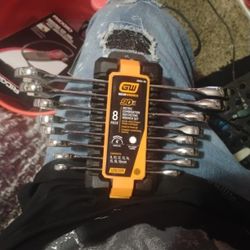 Gearwrench 8 Piece Metric Combo Ratcheting Wrench Set