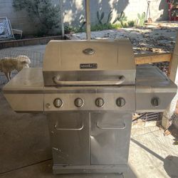 NXTGRILL 4 Burner 