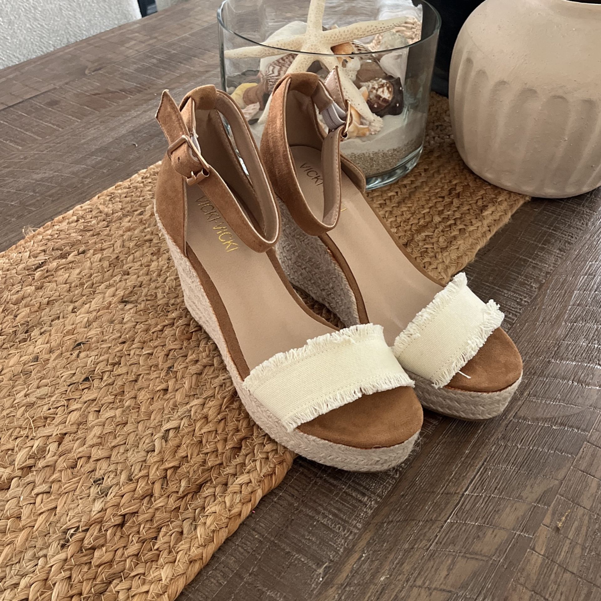 New Womens Sandles