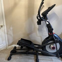 Schwinn 470 Elliptical Machine 
