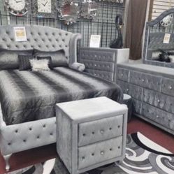 New Queen Bed Dresser Mirror Nightstand 