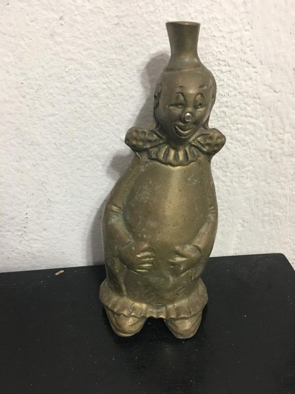 ALCANCIA ANTIGUA DE BRONCE DISEÑO PAYASA 