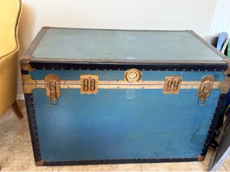 Vintage trunk