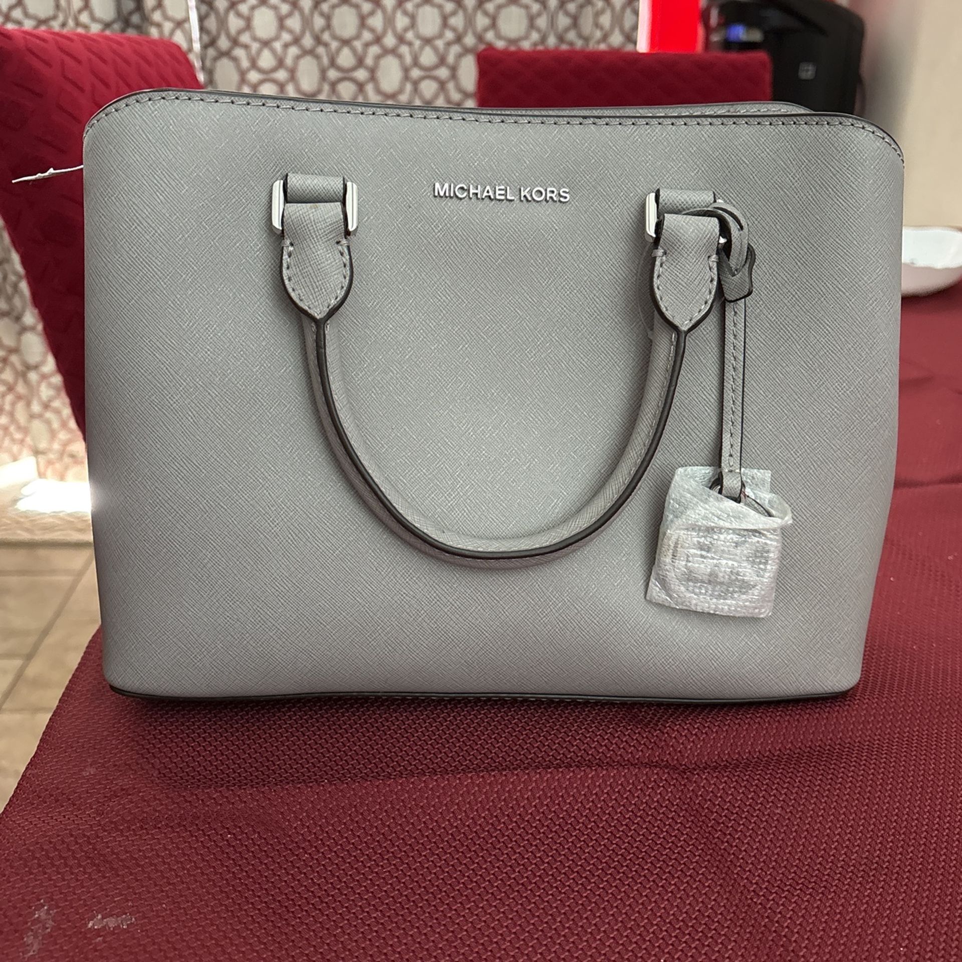 MK Savannah New With Tag