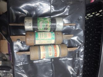 Slo-Blo FLNR-200 time-delay fuse 200 Amp