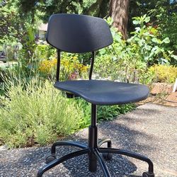 Youth Task Chair /Hydraulic Height Adjustment From IKEA 