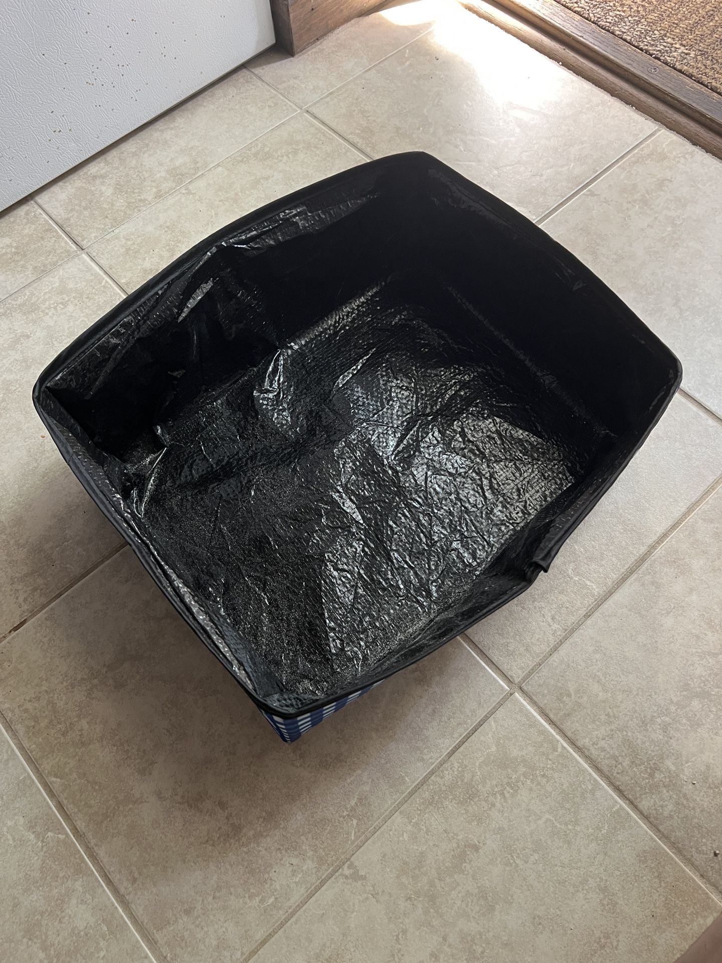 Travel Size Litter Box