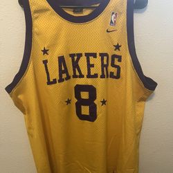 Kobe Bryant Lakers Jersey Size XL