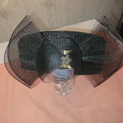 Black And Gold Women's Hat