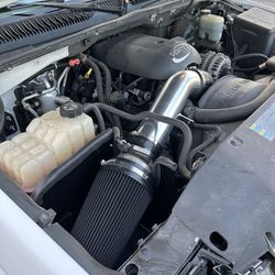 Chevy Silverado gmc Sierra cold air intake Kit 99-06 (brand new )