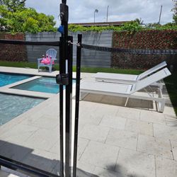 Large Pool Fence - Black - Excellent Condition 
