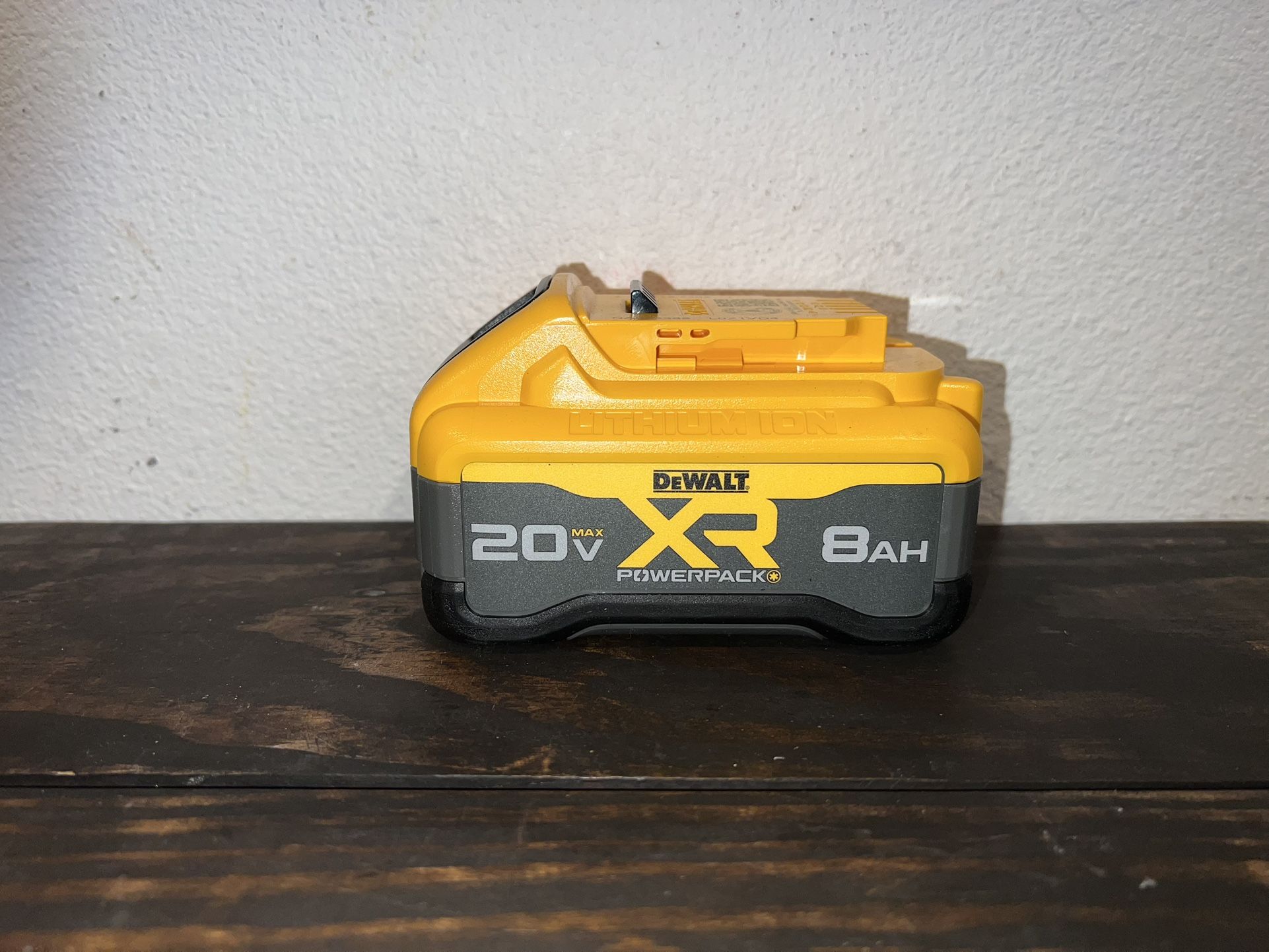 20V MAX XR POWER-Pack Lithium-Ion 8.0Ah Battery