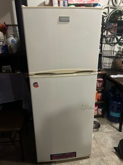 Frigidaire fridge