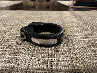 Wow! Mid-school Avenir alloy clamp (28.6mm) in like-new condition so check pictures, thanks