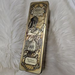 Dewars Highlander Tin Case Box 