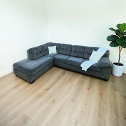 FREE DELIVERY! 🚚 Ashley Furniture Sectional