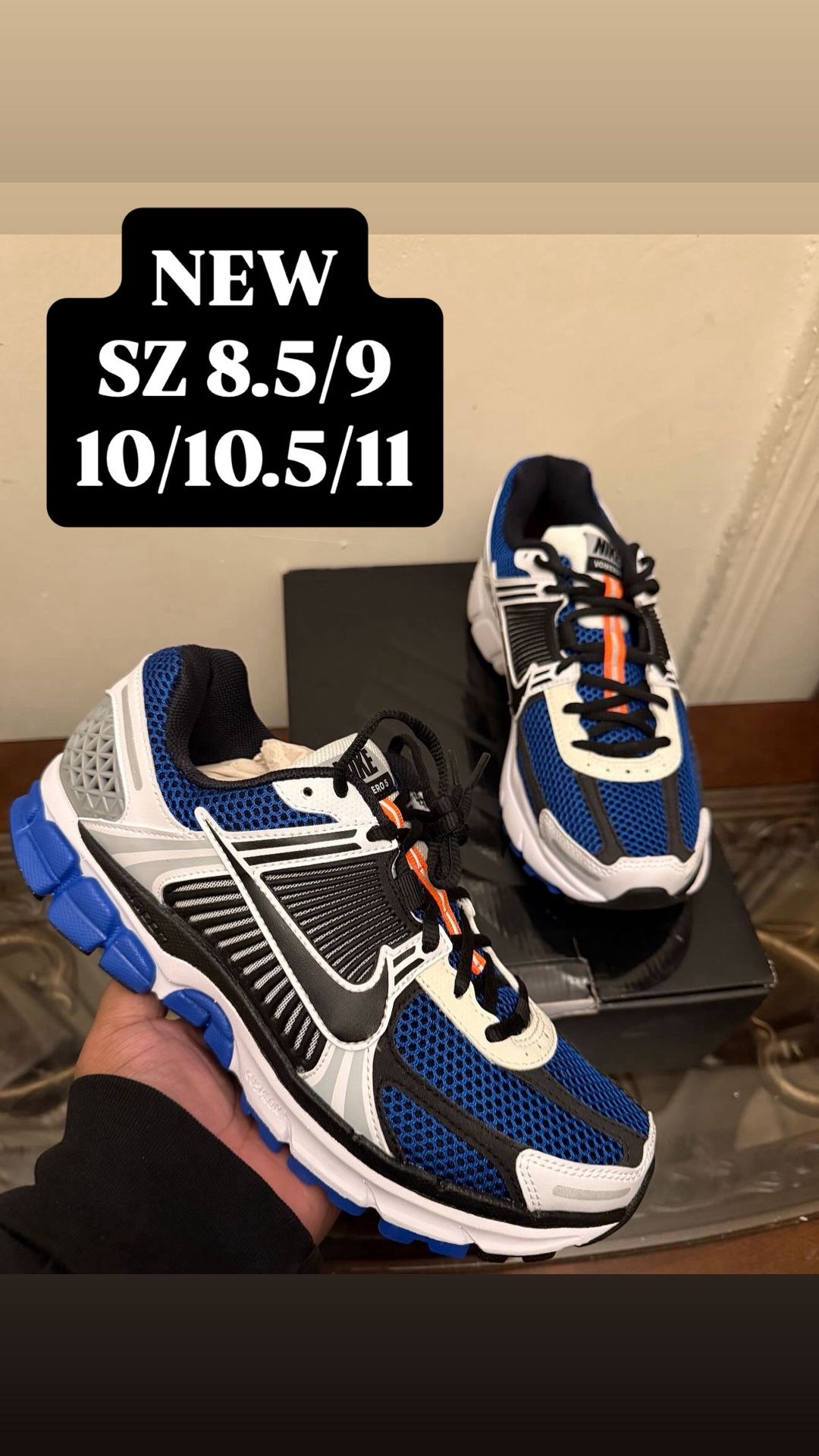 NEW! Royal/Black/White Nike Vomeros