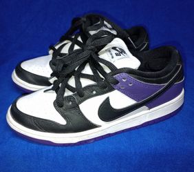 Men's Size 6 Nike SB Dunk Low Court Purple