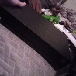 Xbox One X 