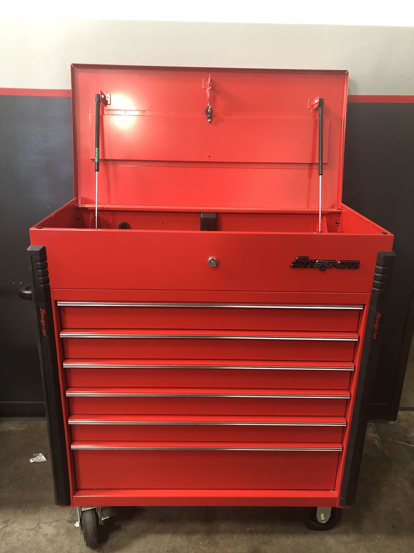 Snap On 6 Drawer Roll Cart