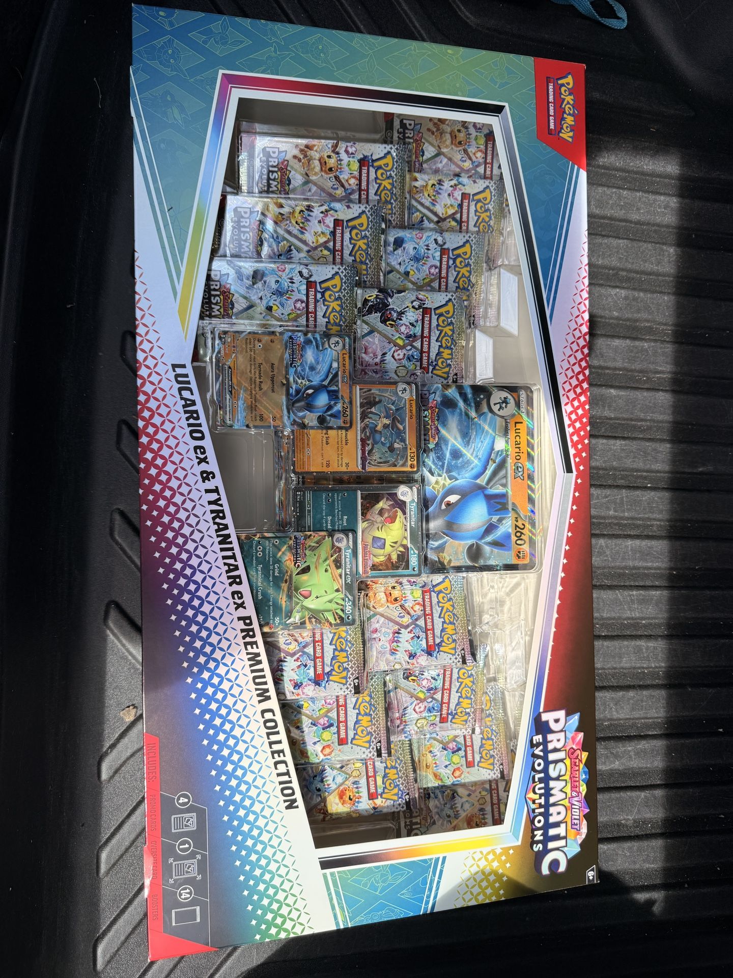 Pokémon Lucario & Tyranitar Ex Premium Collection