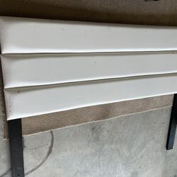 Modern Style Bedroom Set