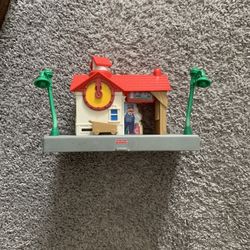 Fisher-Price Geotrax Train Depot Station