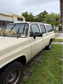 1990 Chevrolet Suburban