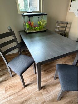 Dining Table Set