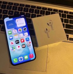Iphone 12 unlocked for all carriers with New AirPod 4 sealed
