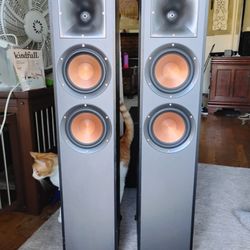 Klipsch Towers And Subwoofer